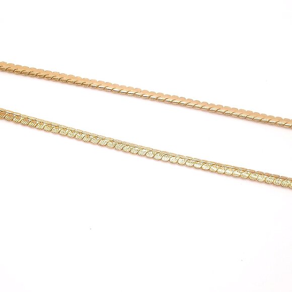 Avon Necklace Gold-tone 14" L Flat Chain Necklace Lobster Clasp Closure Vintage - Picture 4 of 8